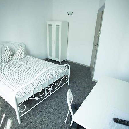 Moonriver Inn Warsaw Luaran gambar