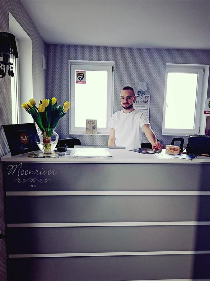 Moonriver Inn Warsaw Luaran gambar