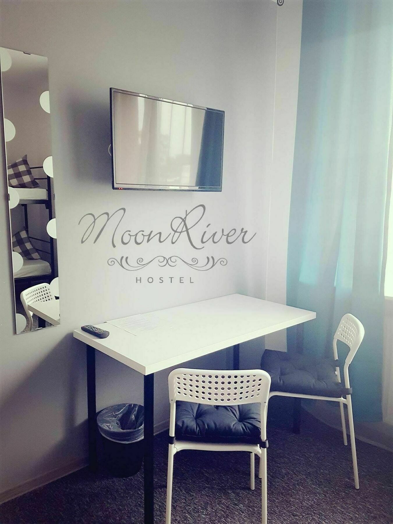 Moonriver Inn Warsaw Luaran gambar